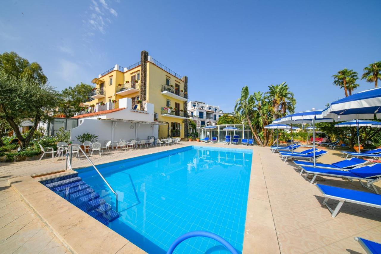 Hotel Terme Principe Lacco Ameno  المظهر الخارجي الصورة